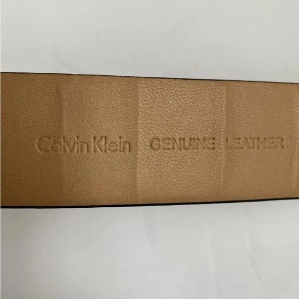 Calvin Klein Men's Black Genuine Leather, Buckle Dress Belt Size S